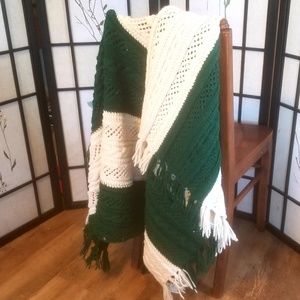 Cable Knit Green and White Afghan Blanket 50 x 60